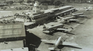 Cuba-La-Habana-1950s-Aeropuerto-Rancho-Boyeros-Cubana-de-Aviacion.