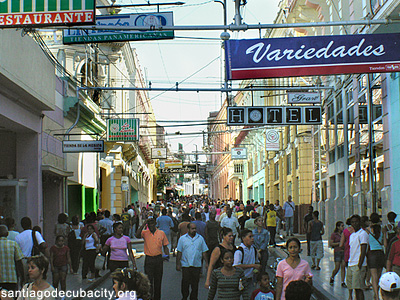 santiago-de-cuba-city-enramada-street