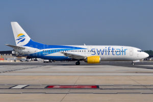 Swift Air (2nd) (USA) 737-400 N420US (16)(Grd) BWI (TSK)(46)-625x417