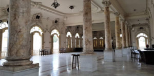 cuba-havana-attraction-gran-teatro-de-la-habana-entrance-hall