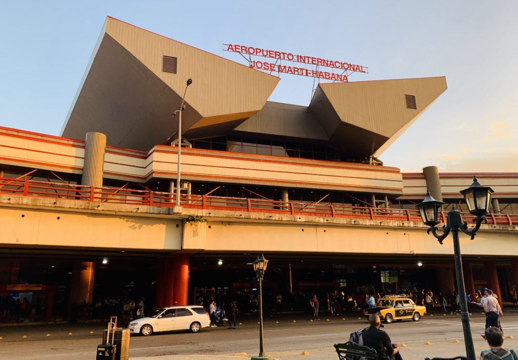 Havana_Airport_Terminal_3