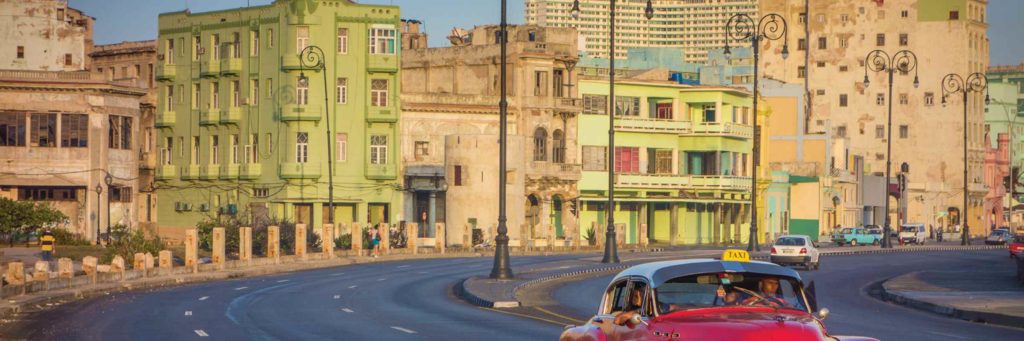 cuba-art-culture-malecon