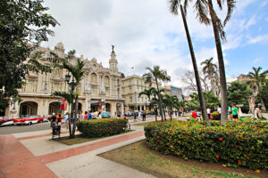 central-park-meeting-point-old-havana-11