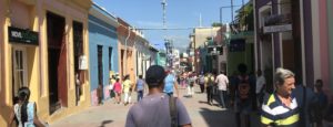 santiago-de-cuba-busy-streets