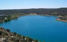 260px-Cienfuegos-city-guanaroca-lake