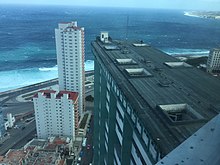 220px-FOCSA_roof_showing_courtyard_openings_of_penthouses