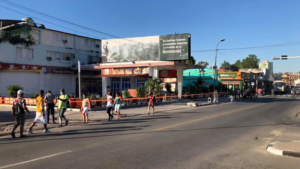 Parte de la avenida Victoriano Garzón en Santiago de Cuba se encuentra en cuarentena. (Facebook/Sierra Maestra)