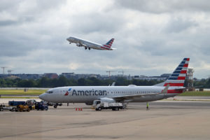 american-airlines-plane-AAJB0720