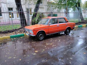 Russians-Still-Driving-Lada