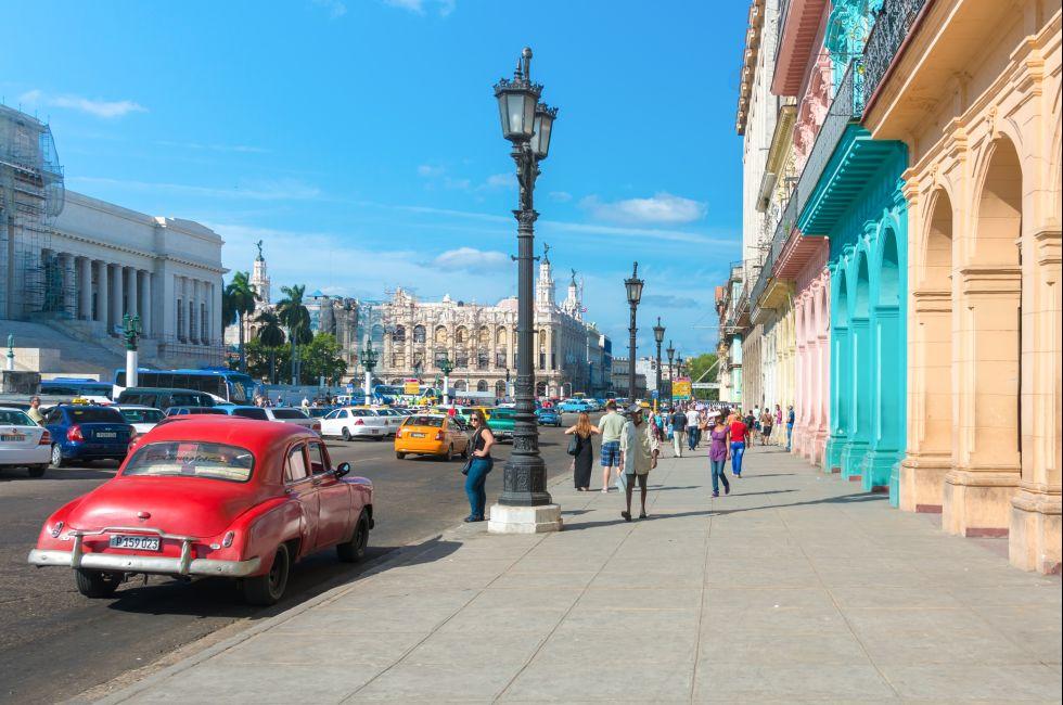 vintage-car-havana-cuba_980x650