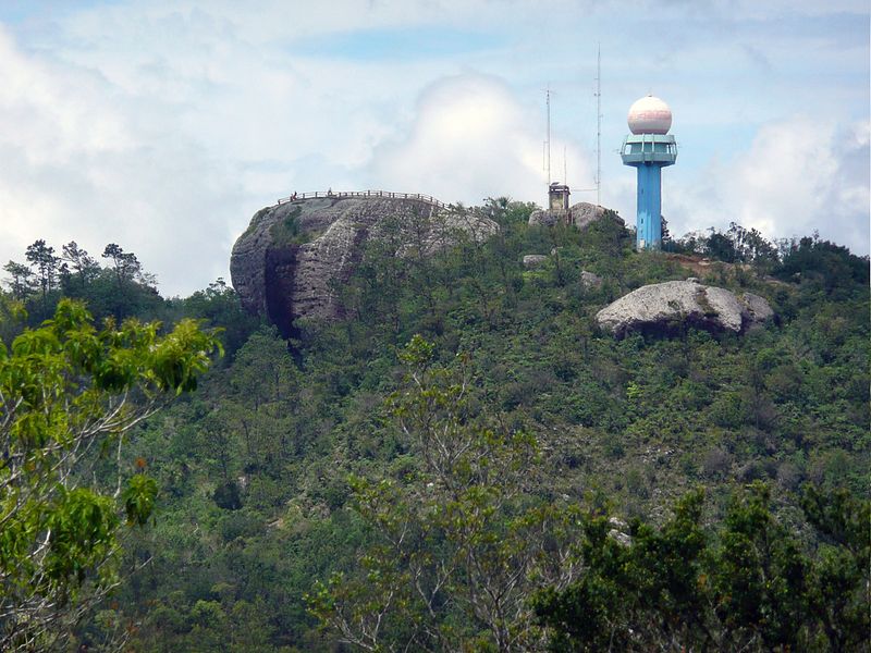 800px-Gran_Piedra_Cuba