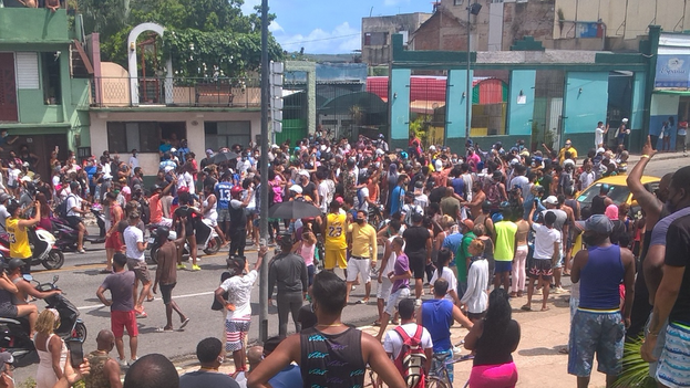  Protestas en Santiago de Cuba, este 11 de julio. (14ymedio)