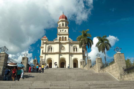 frente-iglesia-caridad-cobre-454x300