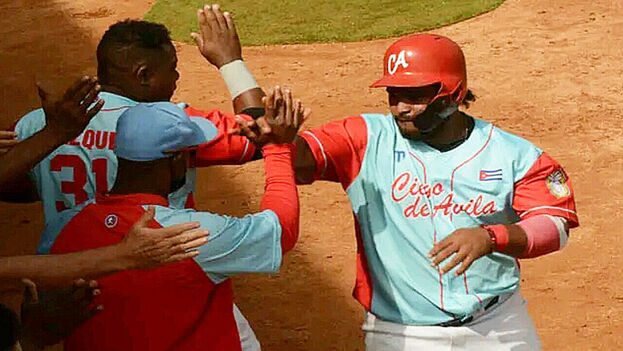 El pelotero Yuddiel González salió de Cuba, según confirmó el periodista Andy Lans. (Facebook/Tigres Avileños)