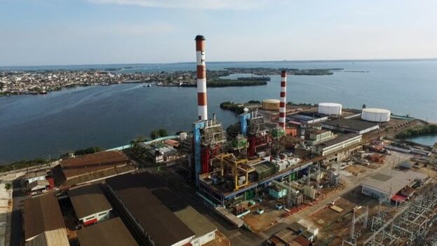 Termoeléctrica Carlos Manuel de Céspedes, en Cienfuegos. (5 de Septiembre)