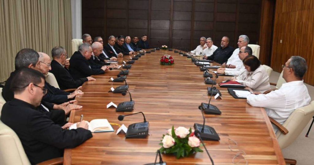 Meeting this Wednesday of the Cuban bishops with the Government of the Island. (Revolution Studies)