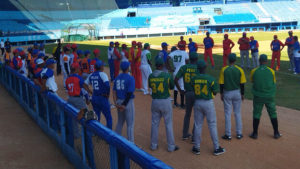 Cazatalentos de los equipos japoneses Softbank, Gigantes de Yomiuri y Leones de Seibu y del coreano Gigantes de Lotte observaron a los peloteros cubanos. (Facebook/Guillermo Rodriguez Hidalgo)