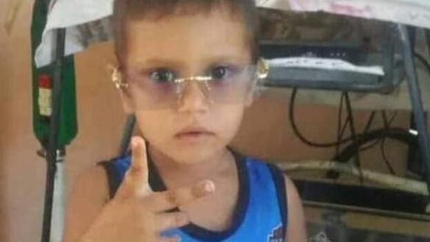 El pequeño Eudis Yanyel Bueno Bec, en una foto difundida por sus familiares cuando desapareció. (Facebook)